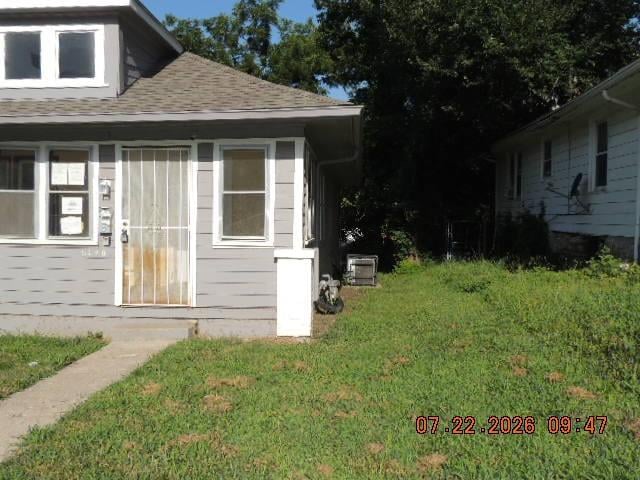 3420 Mersington Ave, Kansas City, MO 64128