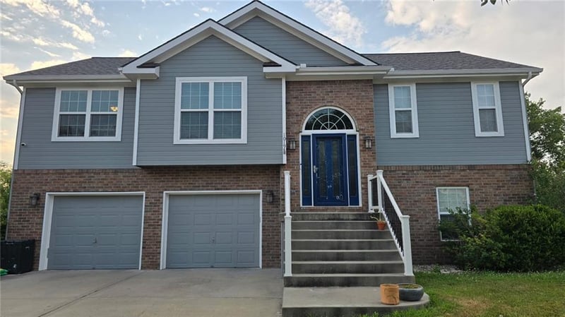 1019 91st Ter, Kansas City, MO 64155