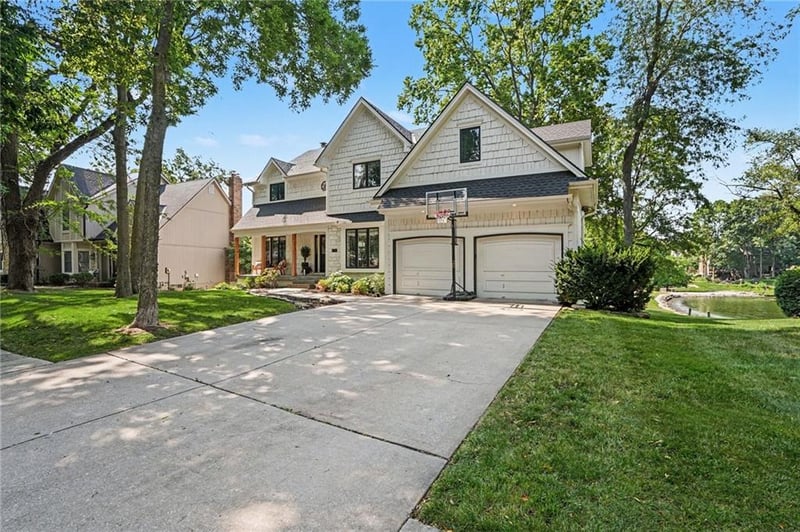 6105 78th St, Kansas City, MO 64151