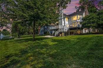 6105 NW 78th St, Kansas City, MO 64151