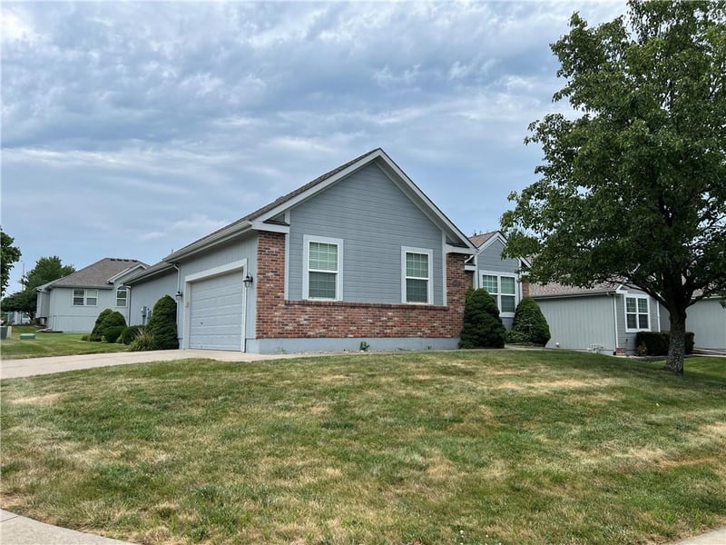 7204 Cypress Ave, Kansas City, MO 64119