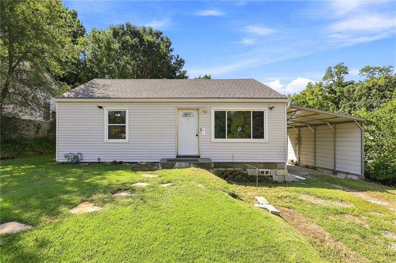 5127 Oakland Ave, Kansas City, KS 66102