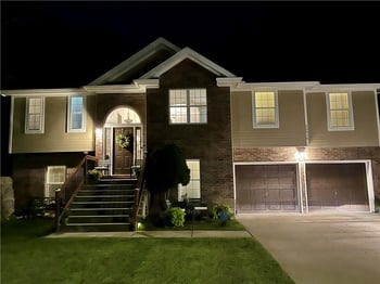 10916 N Oxford Ave, Kansas City, MO 64157
