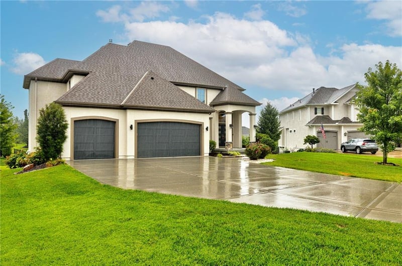 16801 Melrose St, Overland Park, KS 66221