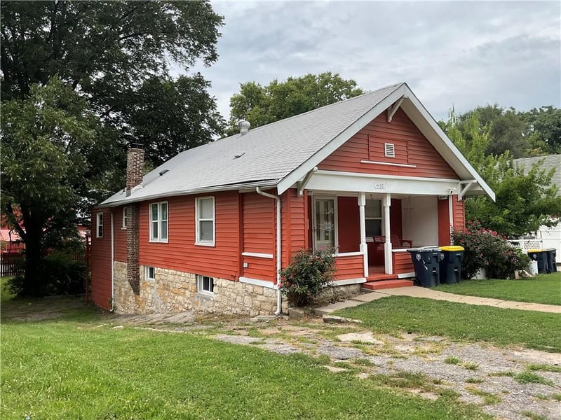 4430 Montgall Ave, Kansas City, MO 64130
