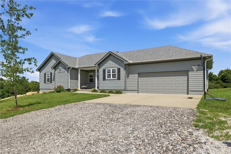 1939 460th Rd, Kingsville, MO 64061