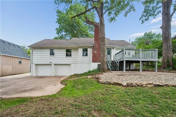 1313 E 98th Ter, Kansas City, MO 64131