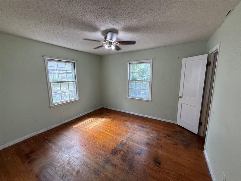5410 Briar St, Roeland Park, KS 66205