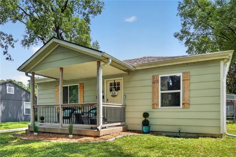 1901 Cedar Ave, Independence, MO 64052