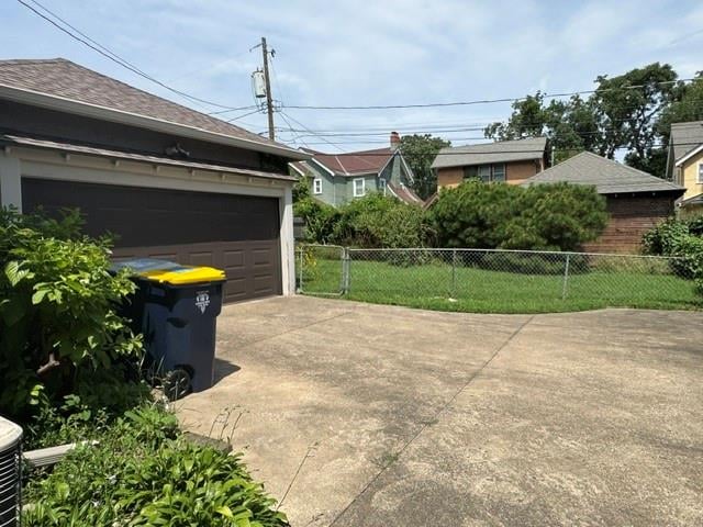 624 E 71st Ter, Kansas City, MO 64131