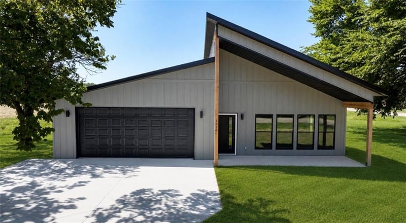 1616 20th St, Pittsburg, KS 66762
