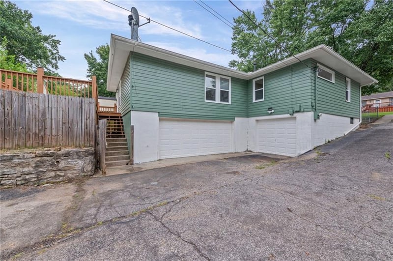 4504 Wood Ave, Kansas City, KS 66102