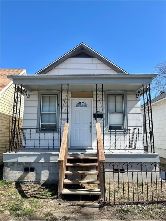 905 22nd St, St Joseph, MO 64507