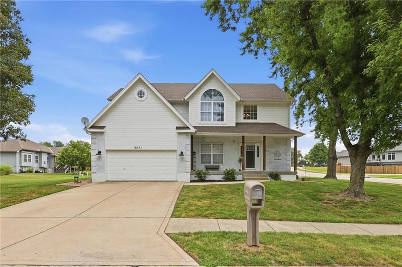 3371 Cochise Ave, Independence, MO 64057