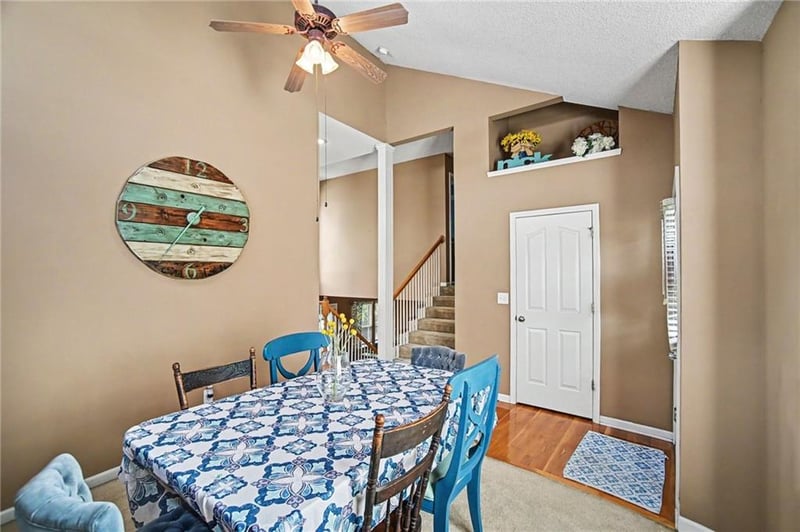 1501 Delaware Ridge Pl, Kansas City, KS 66109