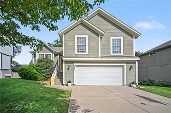 1501 Delaware Ridge Pl, Kansas City, KS 66109