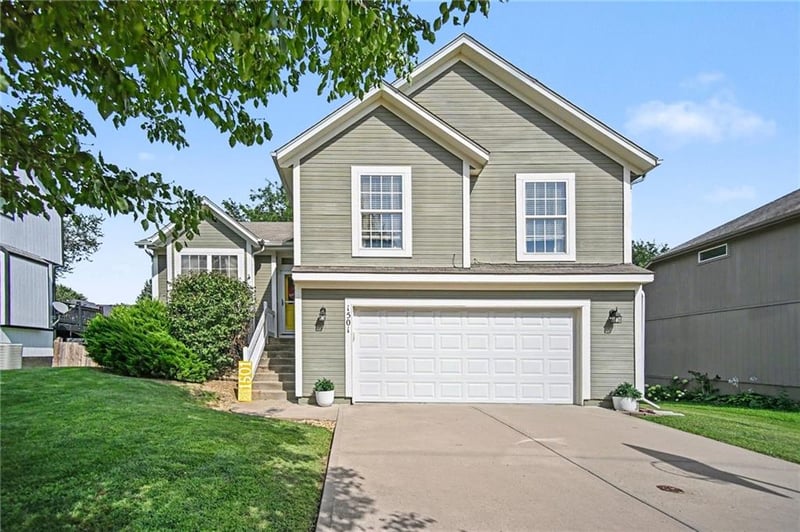 1501 Delaware Ridge Pl, Kansas City, KS 66109