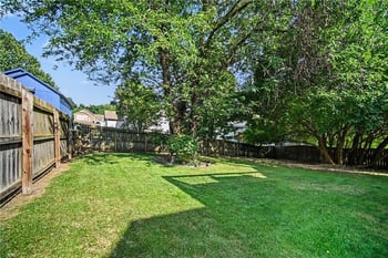 1501 Delaware Ridge Pl, Kansas City, KS 66109