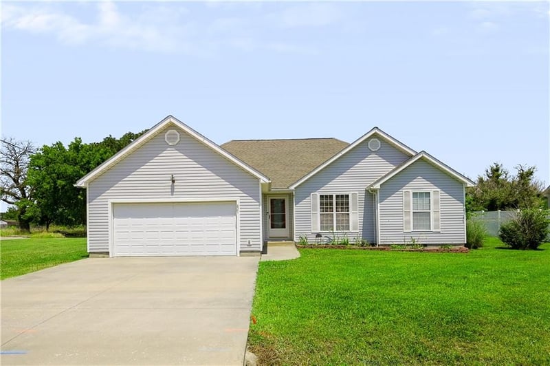 821 19th St, Galena, KS 66739