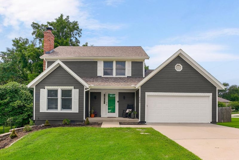 4900 Ballentine St, Shawnee, KS 66203
