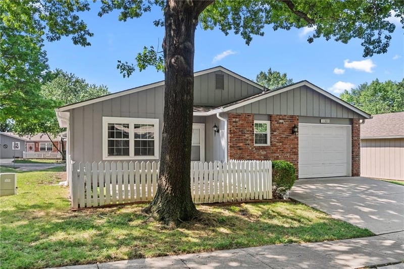 11327 77th Ter, Shawnee, KS 66214