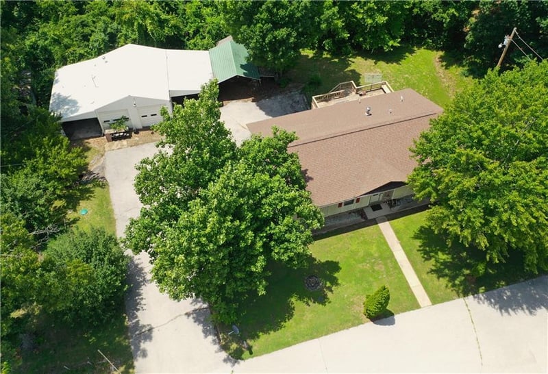 128 Jh Williamson Jr Ct, Saint Robert, MO 65584