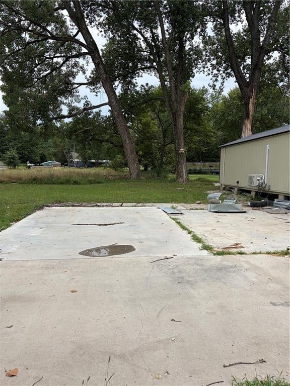 86 Mine Creek Ave, Mound City, KS 66056