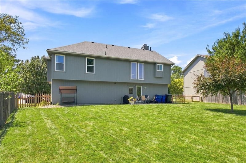 1038 Logan St, Olathe, KS 66061