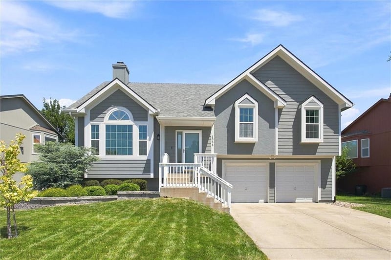 1038 Logan St, Olathe, KS 66061