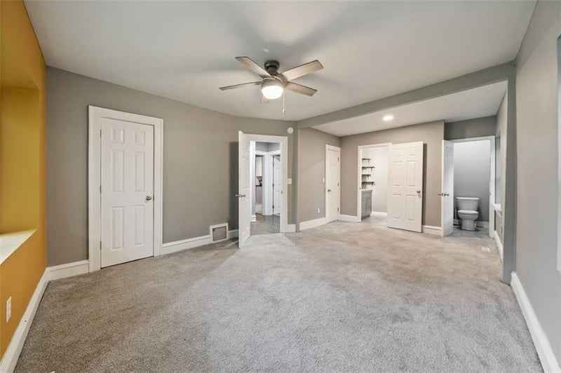 1141 E 75th Ter, Kansas City, MO 64131