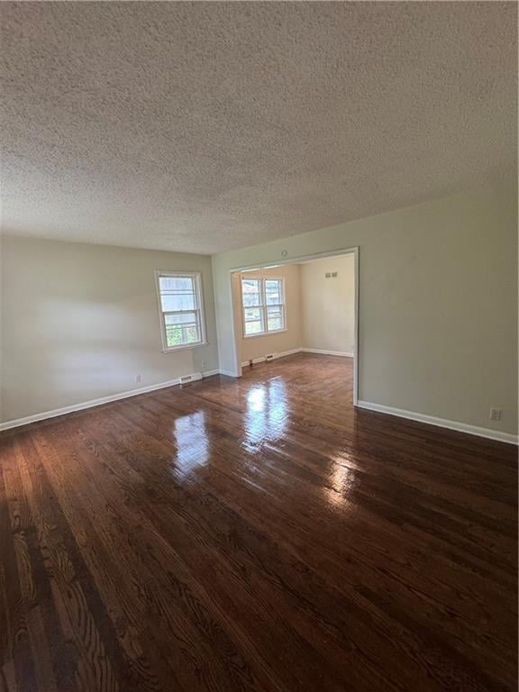 1840 75th Ter, Kansas City, MO 64132