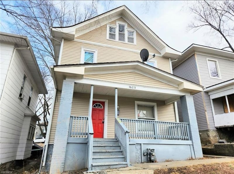 1625 Spruce Ave, Kansas City, MO 64127