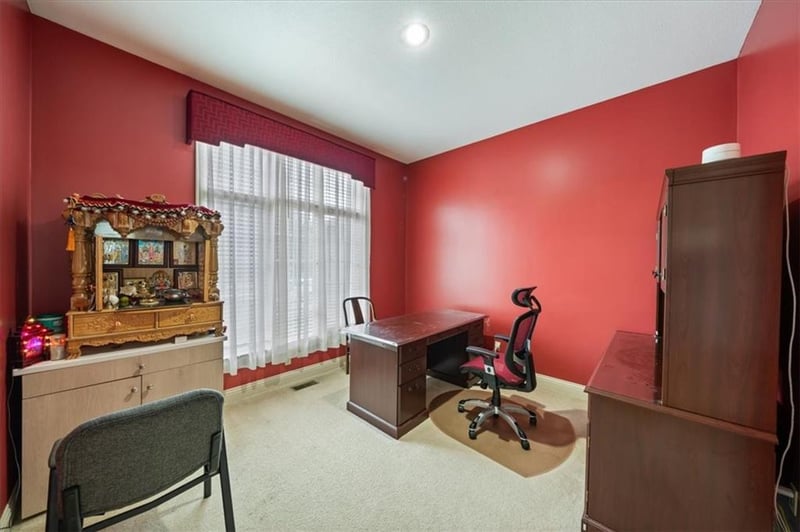 14672 Garnett St, Olathe, KS 66062