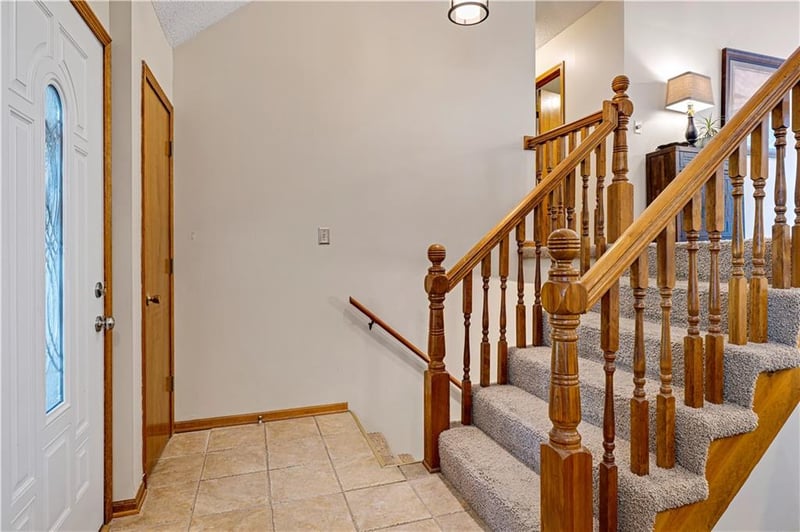 8031 149th Ter, Overland Park, KS 66223