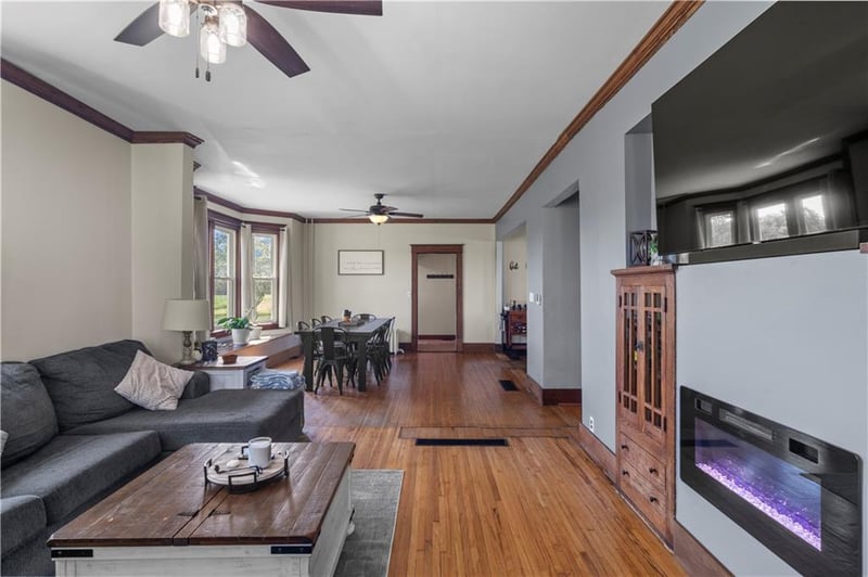 33859 167th St, Leavenworth, KS 66048
