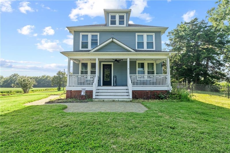 33859 167th St, Leavenworth, KS 66048