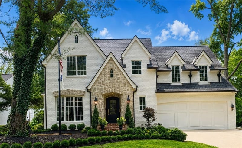 6748 Fontana St, Prairie Village, KS 66208