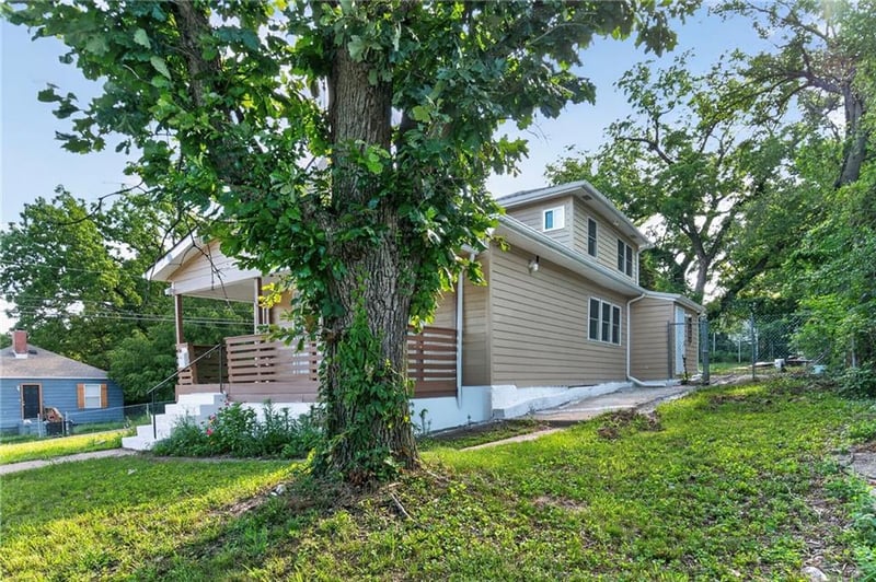 5701 Bales Ave, Kansas City, MO 64130