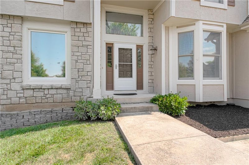 22306 51st Ter, Shawnee, KS 66226