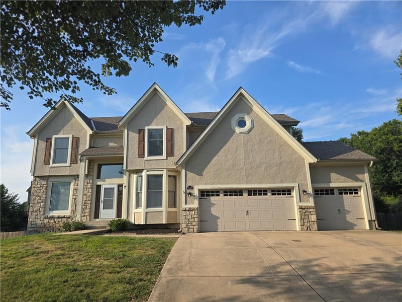 22306 W 51st Ter, Shawnee, KS 66226