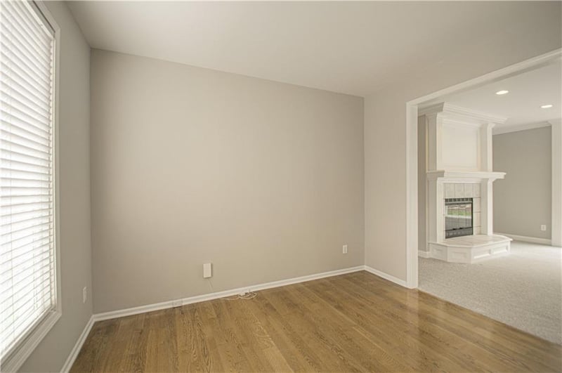 22306 51st Ter, Shawnee, KS 66226