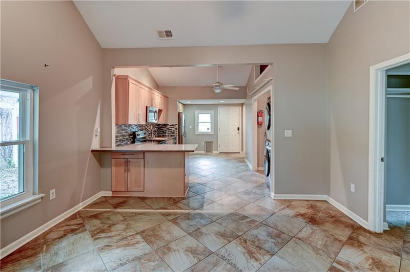 445 Chestnut St, Olathe, KS 66061