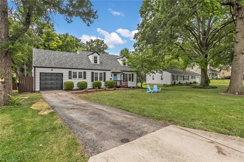 6407 80th Ter, Overland Park, KS 66204