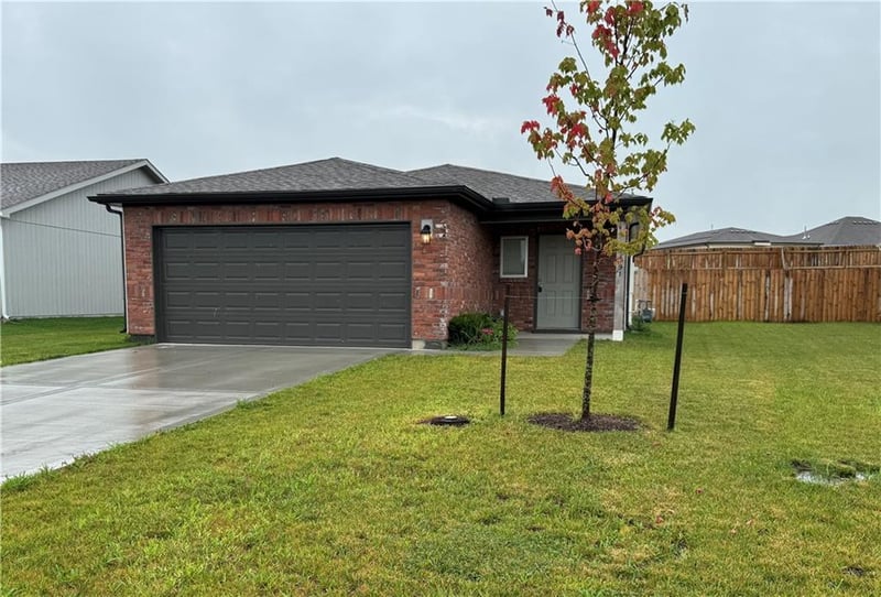 37791 207th Ter, Edgerton, KS 66021