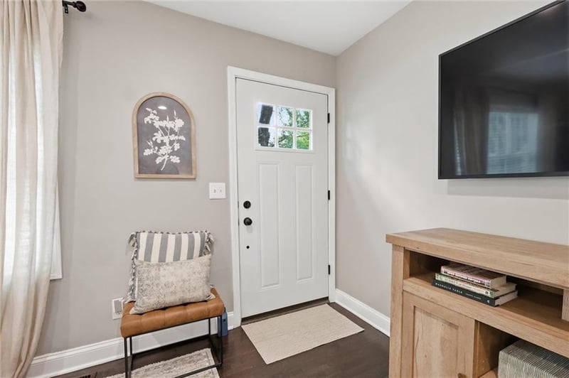 5536 Cedar St, Roeland Park, KS 66205