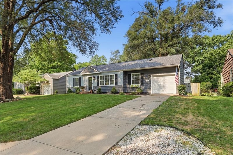 5536 Cedar St, Roeland Park, KS 66205