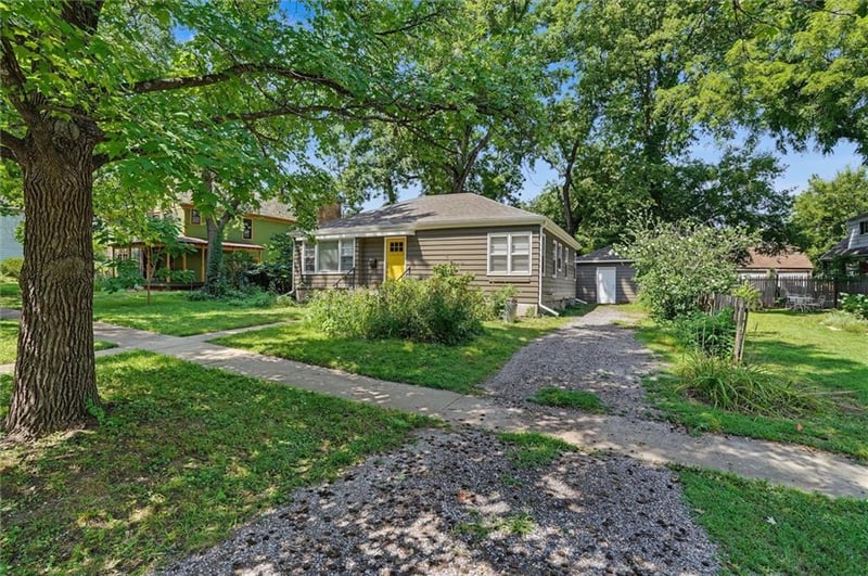 709 Illinois St, Lawrence, KS 66044