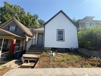 931 Sandusky Ave, Kansas City, KS 66101