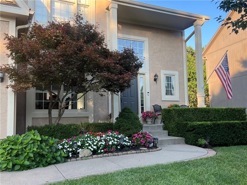 14642 S Hallet St, Olathe, KS 66062