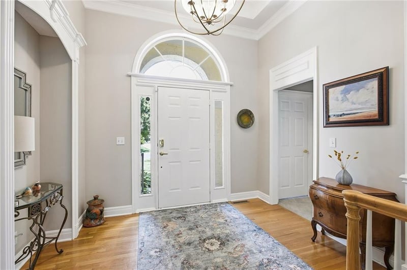 7645 W 149th St, Overland Park, KS 66223
